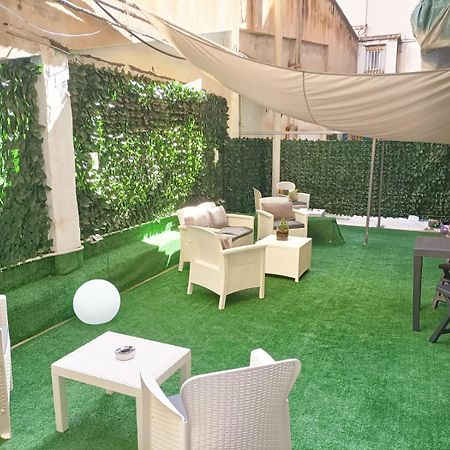 Hotel Plaza Ungheria パレルモ エクステリア 写真